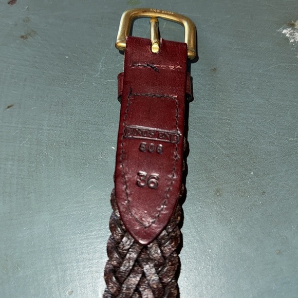 Land’s End Elegant Brown and Gold Leather Bag with Woven Texture. (TW 1) - Picture 4 of 8